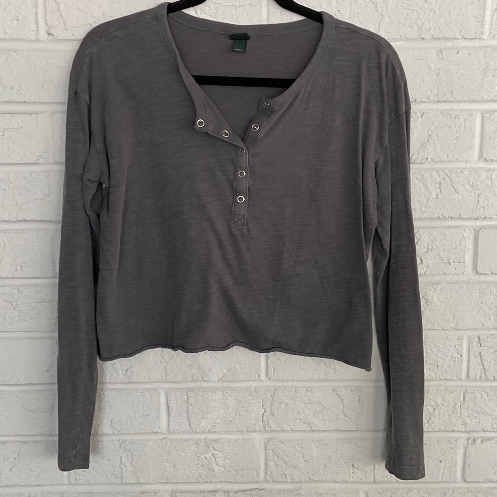 Wild Fable Charcoal Button Down Shirt with Snaps Size XS